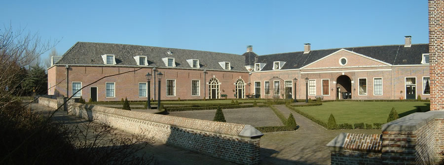 Huis Honselersdijk binnentuin